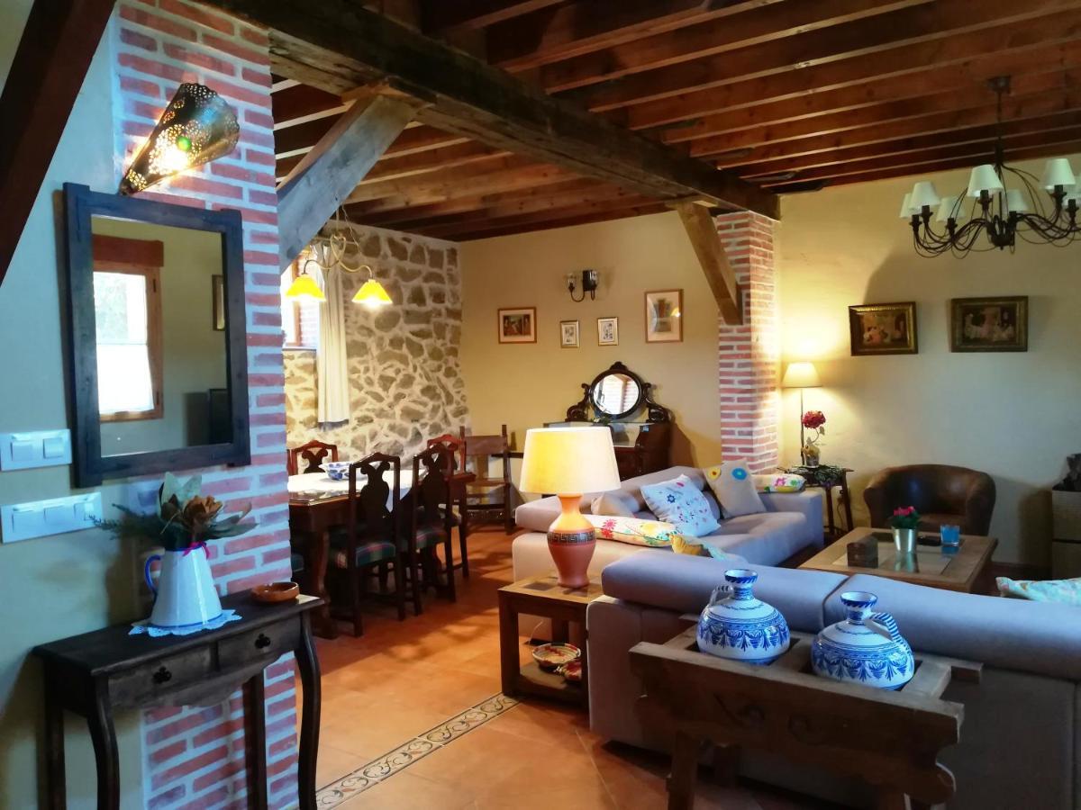 El Mirador Del Gato I Y II Villa Mesegar de Corneja Bagian luar foto